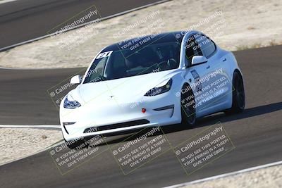 media/Nov-08-2025-Speed Ventures (Sat) [[1c7a6332f5]]/TC B/Session 1 (Turn 3)/